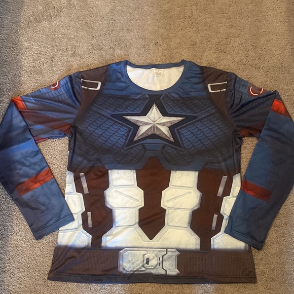“CAPTAIN AMERICA” shoes from MARVEL with XL spandex long sleeve shirt - Picture 6 of 11